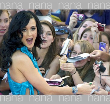 28802_katy-perry-sl-d0001B5BD9832e349ae81