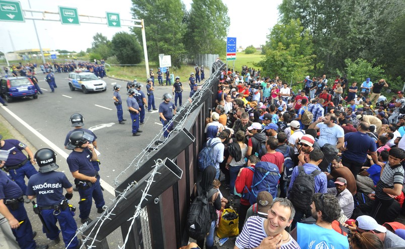 Uchodźcy na granicy serbsko-węgierskiej