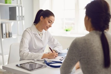 Amit a HPV és a nőgyógyászati szűrés kapcsolatáról tudni kell