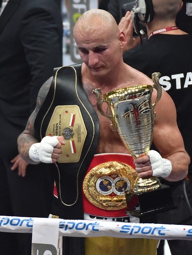 Tak Artur Szpilka wygrał ringu z Tomaszem Adamkiem i zakończył jego bokserską karierę