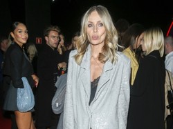 Nie każdy dobrze w tym wyglądał... Agnieszka Woźniak-Starak w cekinach od stóp do głów. FOTO