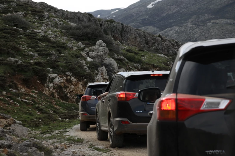 Od czasu do czasu na trasie spotykaliśmy także inne RAV4.