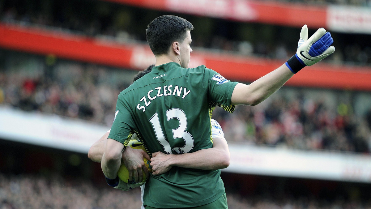 Arsenal Londyn wygrał z Tottenhamem Hotspur Londyn 5:2 w derbach stolicy. Występ Wojciecha Szczęsnego został oceniony na "6". Zdaniem mediów, Polak nie miał większych szans przy straconych bramkach, ale mógł się lepiej zachować w sytuacji, po której sędzia podyktował rzut karny.