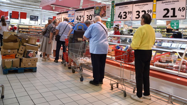 Inflacja najniżej od lat. NBP może odhaczyć osiągnięcie celu