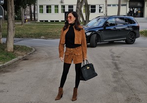 Ceca u miniću na snimanju Zvezda Granda