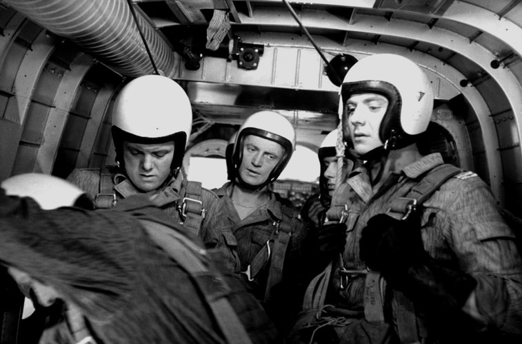 Marian Kociniak w filmie 'Czerwone berety'