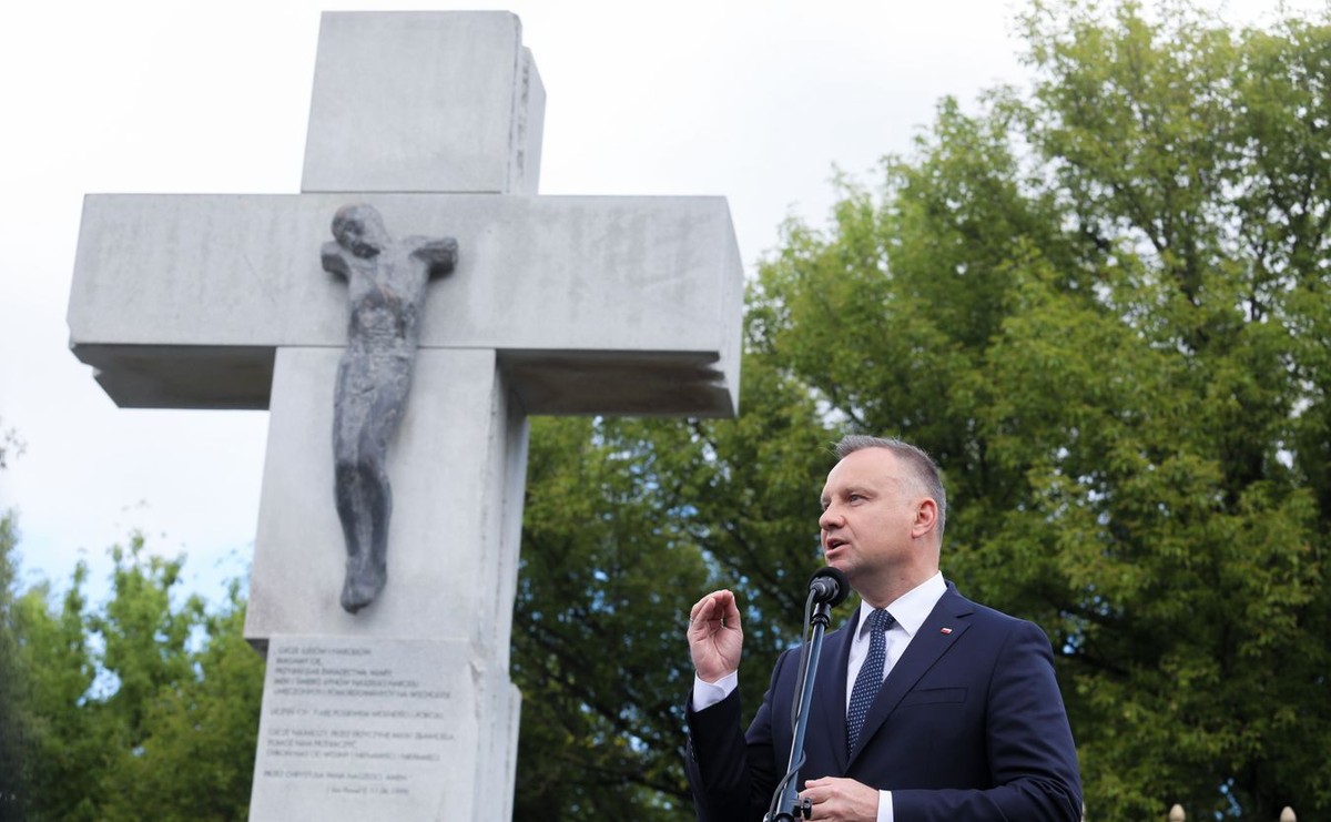 Prezydent Andrzej Duda podczas wczorajszych obchodów rocznicy krwawej niedzieli na Wołyniu