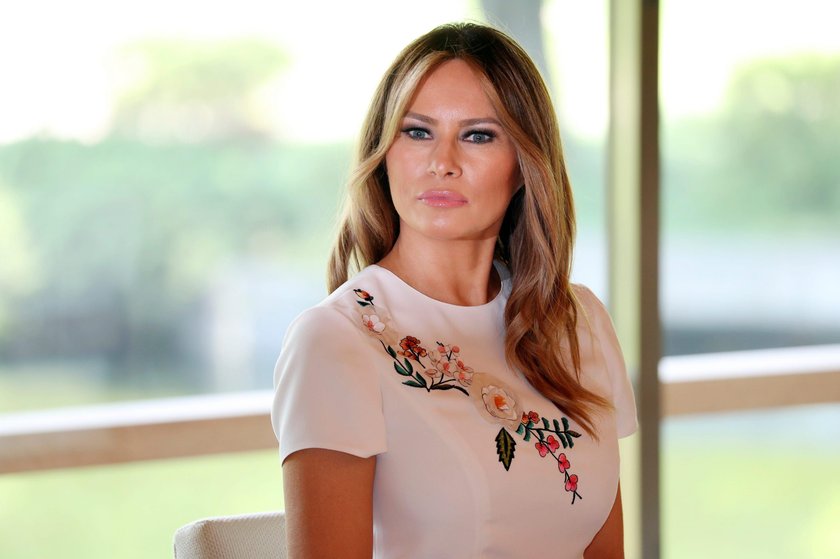 Ekspert od mowy ciała o czułościach Melanii i premiera Kanady