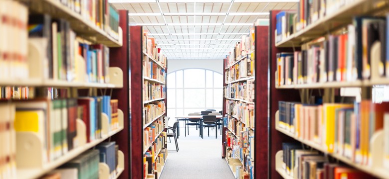 "Dobra zmiana" też w bibliotekach? List otwarty do Piotra Glińskiego