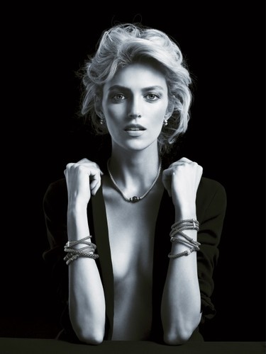 Anja Rubik w Diamentowej sesji Apart - wiosna 2014