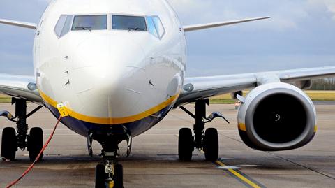 Wadliwe liczniki zidentyfikowano m.in. w samolotach linii lotniczych Ryanair. Operatorzy B737 i B777 dostali piÄ™Ä‡ lat na ich usuniÄ™cie lub naprawÄ™, co - wedÅ‚ug FAA - oznacza, Å¼e opisywane ryzyko jest znikome