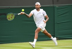 Kyrgios odesłał Tsitspasa do domu. Obaj tenisiści nie utrzymali nerwów na wodzy