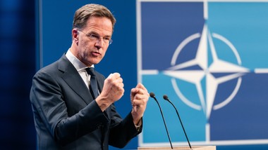 nato ostrzega rosję