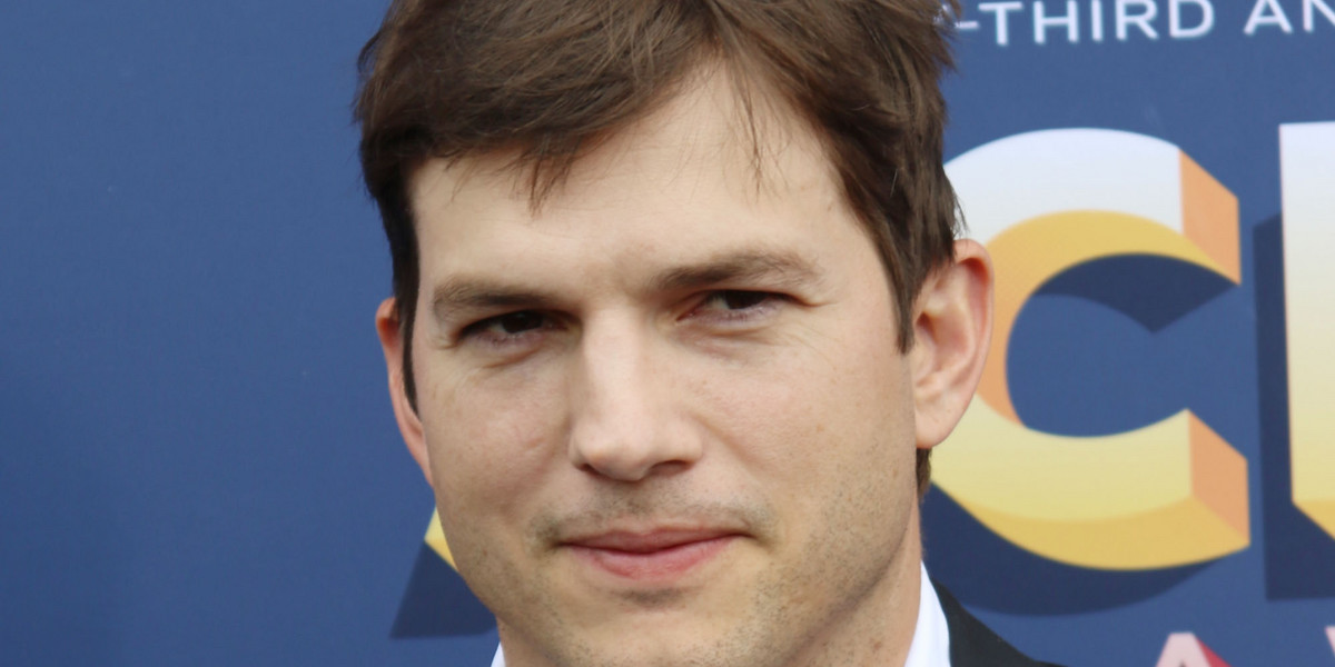 Ashton Kutcher wyznał, że ledwie trzy lata temu stracił wzrok, słuch i poczucie równowagi. Dojście do zdrowia zajęło mu rok.
