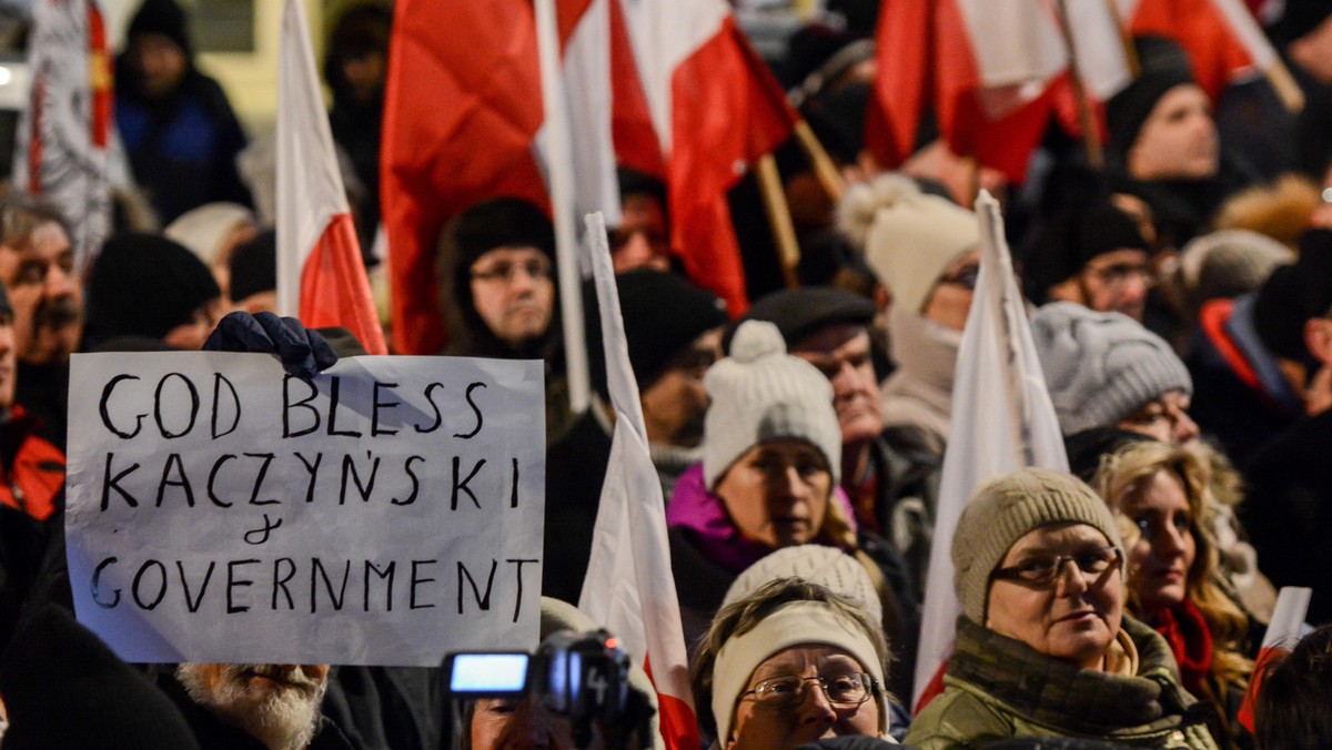 Kontrmanifestacja PIS w Warszawie