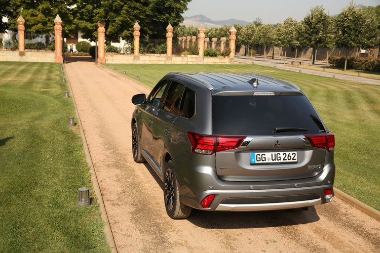 Mitsubishi outlander