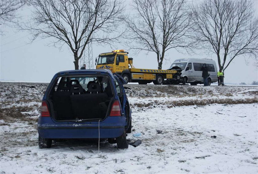 Straszny wypadek! 11 młodych ludzi jest rannych. ZDJĘCIA