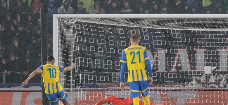 Liga Mistrzów. Skorupski obronił rzut karny. Fatalny mecz Piątkowskiego