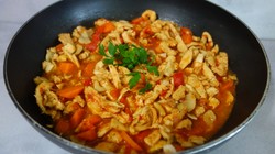 Zupa czy sos? Nowy przepis Heni Foks budzi kontrowersje, ale wciąż smakuje!