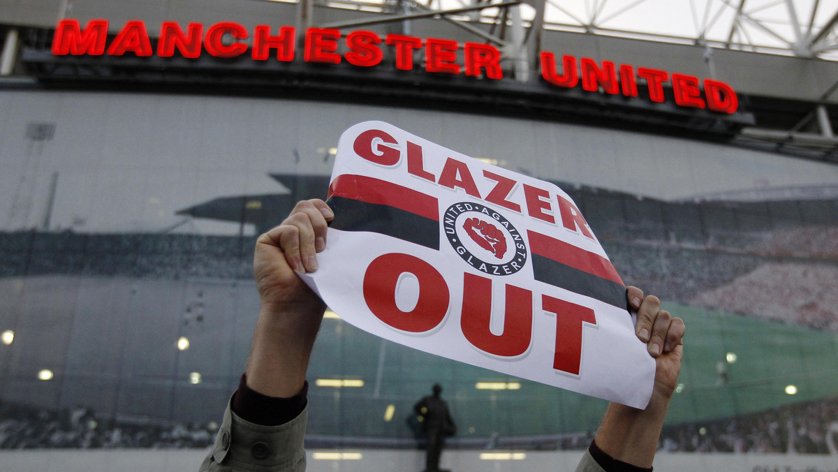 Włodarze Manchesteru United zostali zmuszeni do wydania dementi na temat rzekomej śmierci właściciela klubu Amerykanina Malcolma Glazera.
