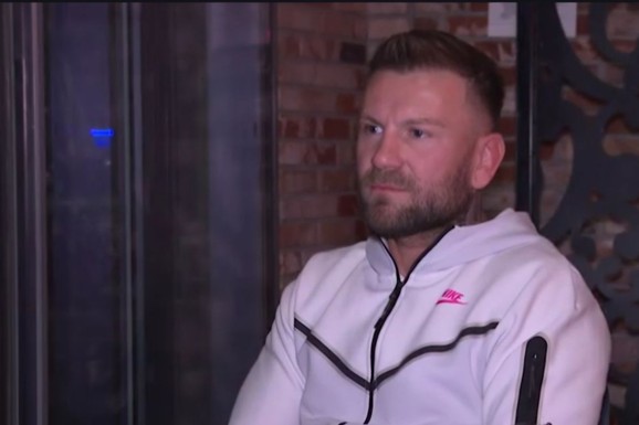 ASMIN REKAO ZA KROFAKA DA JE MUTAV Stanislav se odmah oglasio: "Mala, debela svinja", tvrdi da se SVI SPRDAJU SA ALIBABOM