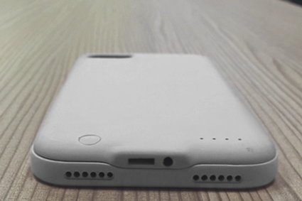 Pokrowiec na iPhone’a 7 może przywrócić wtyk na słuchawki, który usunął Apple