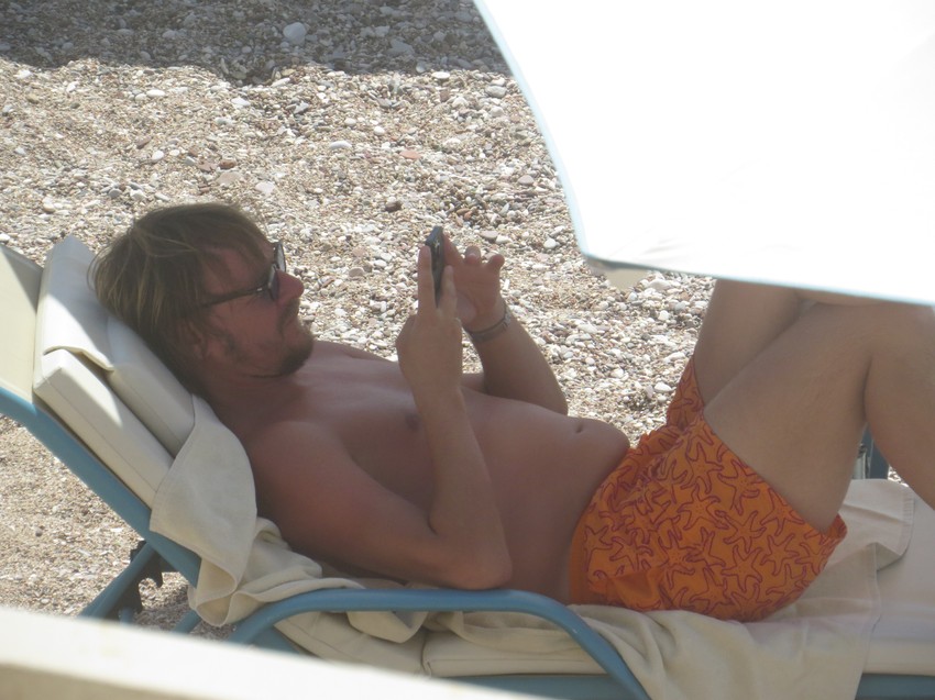 Miloš Krasić na plaži