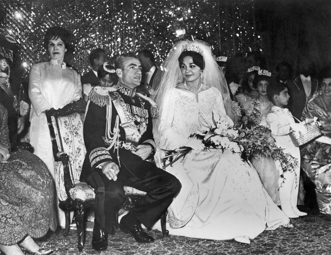  Fara Pahlavi: priča o poslednjoj carici Irana