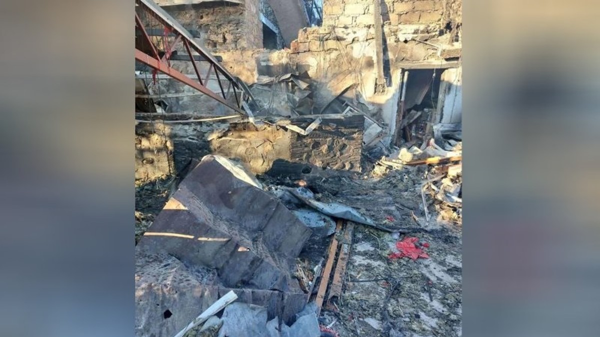 Navodni ukrajinski napad na kafić i hotel u Hersonu