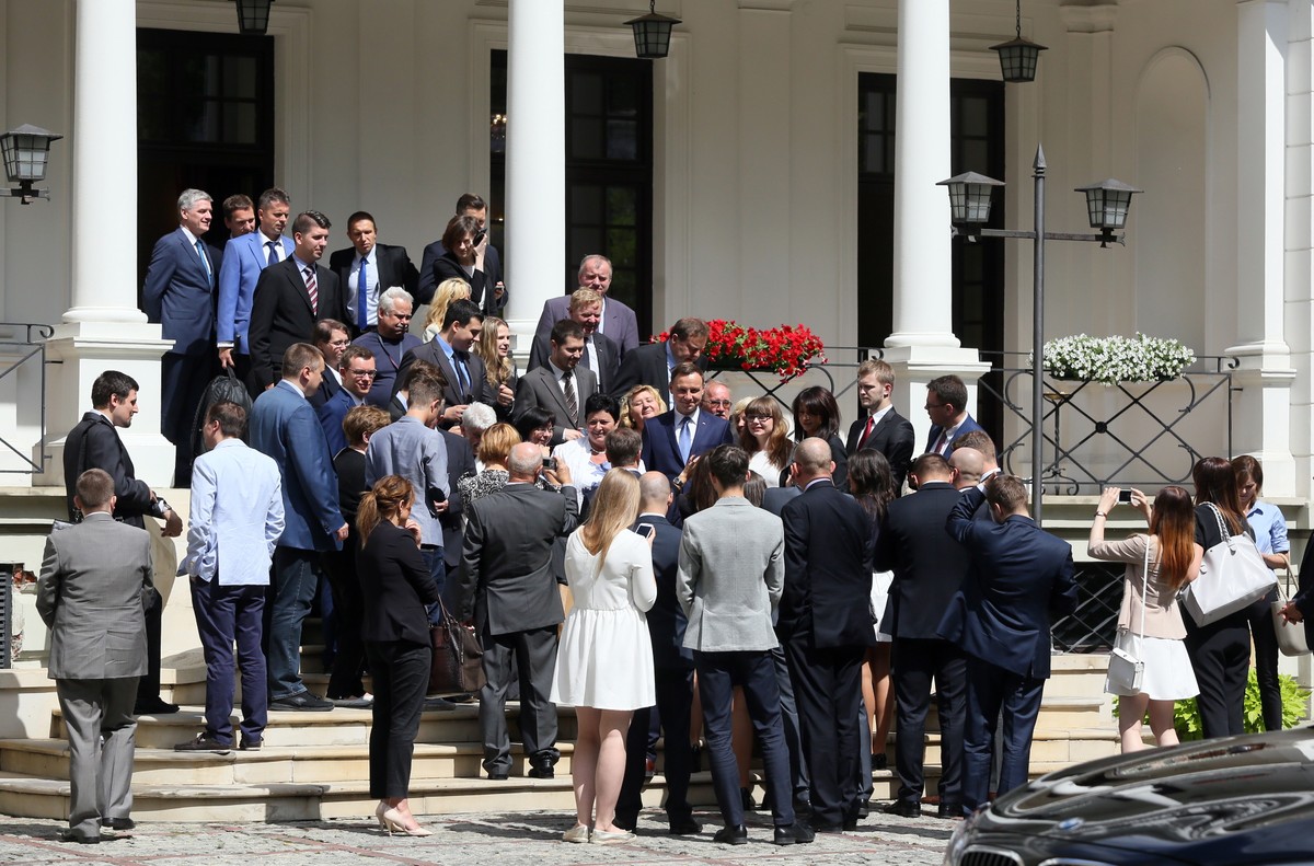 Andrzej Duda i działacze "Dudapomocy"