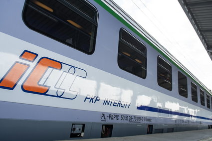 Cegielski wyprodukuje 55 nowych wagonów dla PKP Intercity za niemal pół miliarda złotych