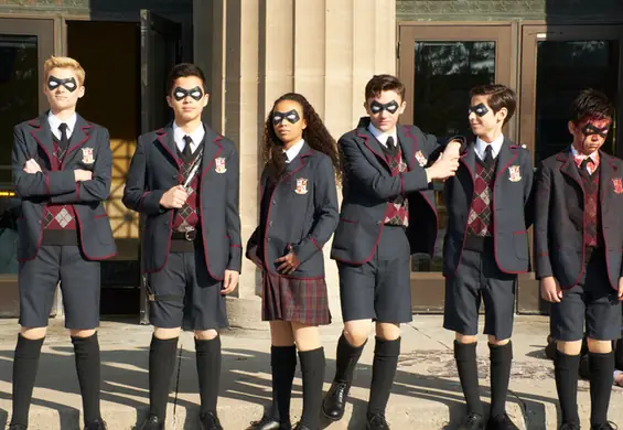 "The Umbrella Academy" spodoba się nie tylko fanom komiksu. Rodzina z problemami i superbohaterowie to przepis na sukces