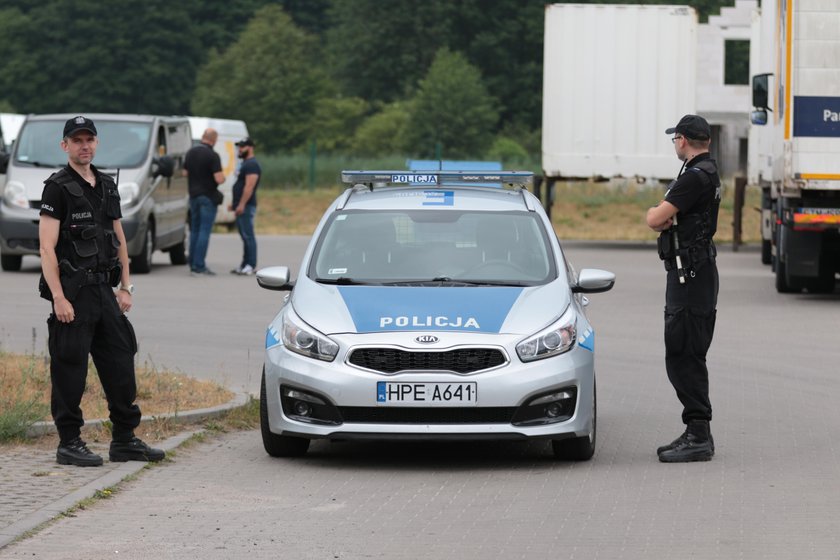 Przez paczkę ewakuowali całą firmę. To, co w niej znaleźli, szokuje