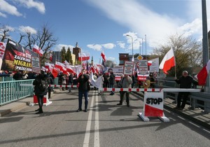Protesti zbog imigracione politike EU na granici Nemačke i Poljske u Gubinu 5. aprila