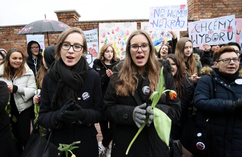 Protest przed siedzibą PiS