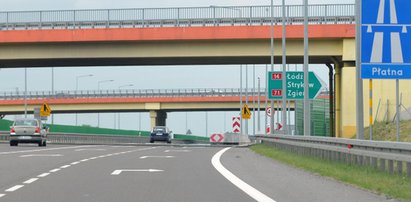 Kierowcy się cieszą, a państwo traci. Co z autostradą A2?