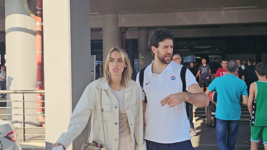 Vasilije Micić sa suprugom