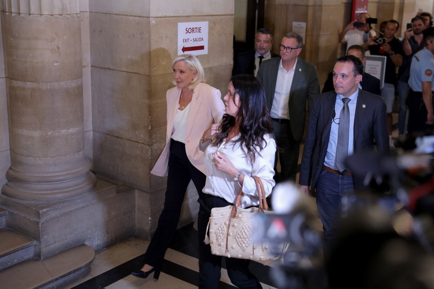 Marin Le Pen na sudu u Parizu 7. jula