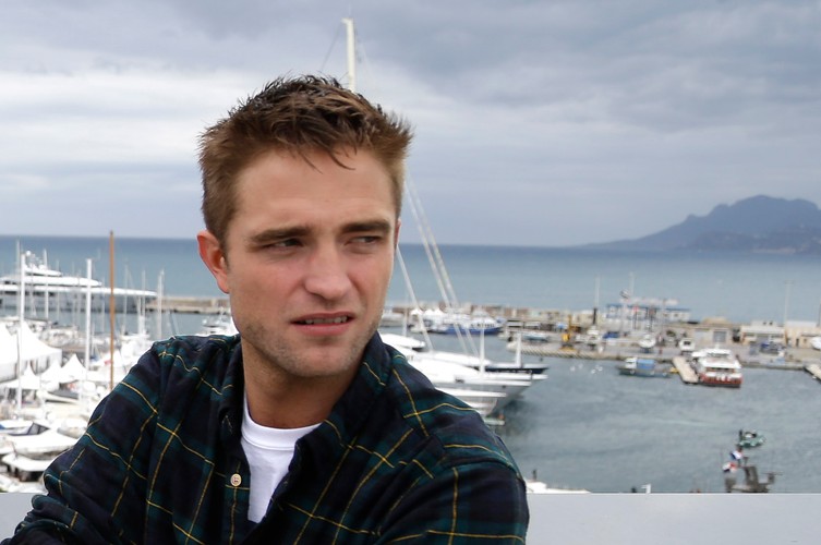 Robert Pattinson