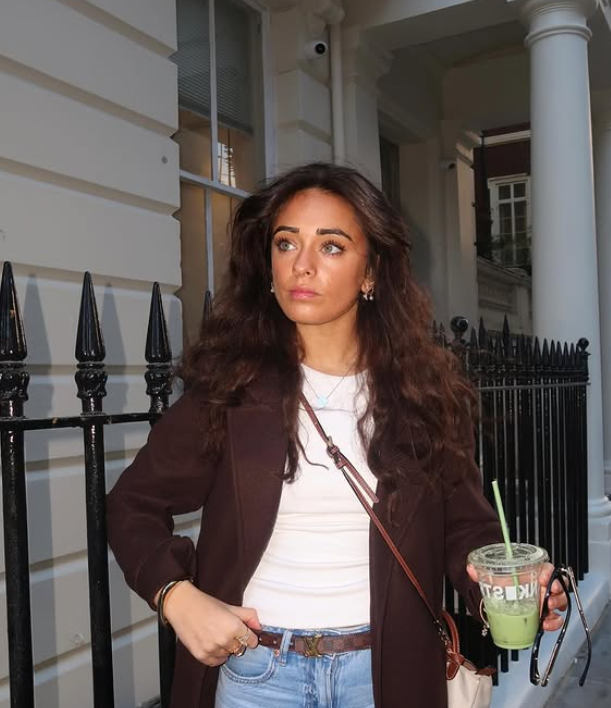 Hally musí podstúpiť druhú redukciu pŕs za jeden rok.