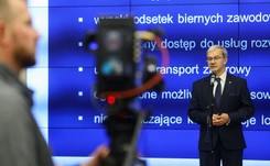 Tokarczuk jak Szymborska nie zapłaci podatku. 'Zwolnienie obejmie też przyszłych noblistów'