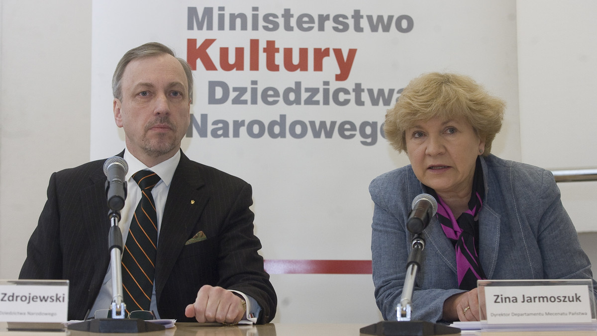 Ratyfikacja ACTA - według mojej oceny - nastąpi nie wcześniej niż w 2014 roku. Do 2013 roku mamy czas, aby ewentualnie wyrażać gotowość do ratyfikowania dokumentu - powiedział w Warszawie minister kultury Bogdan Zdrojewski.