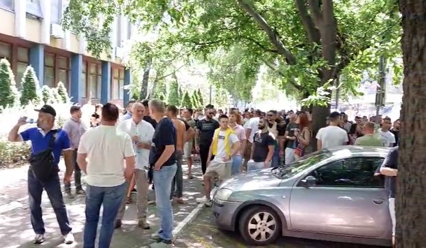 POK_Novi_Sad_protest_palata_pravde_vesti_blic_safe_kk.jpg