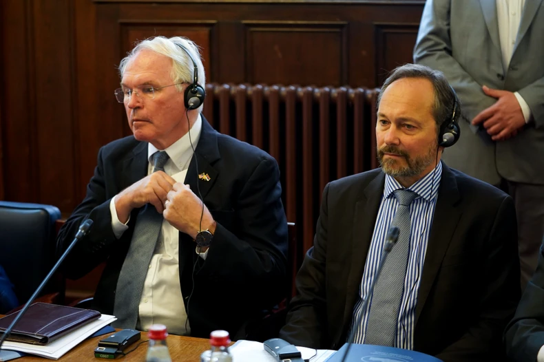 .Kristofer Hil i Emanuel Žiofre