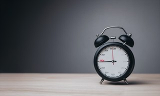 15 minut na przyjęcie karetki? Szpitale będą miały problem