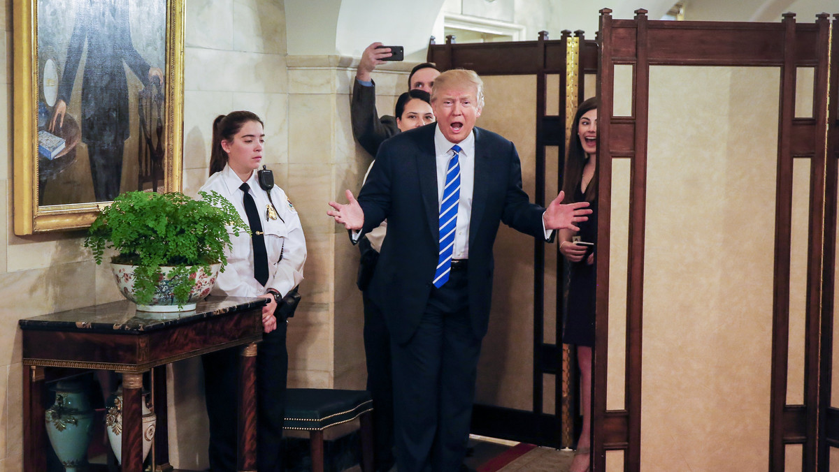 Pierwsze zwiedzanie Białego Domu z prezydentem Donaldem Trumpem