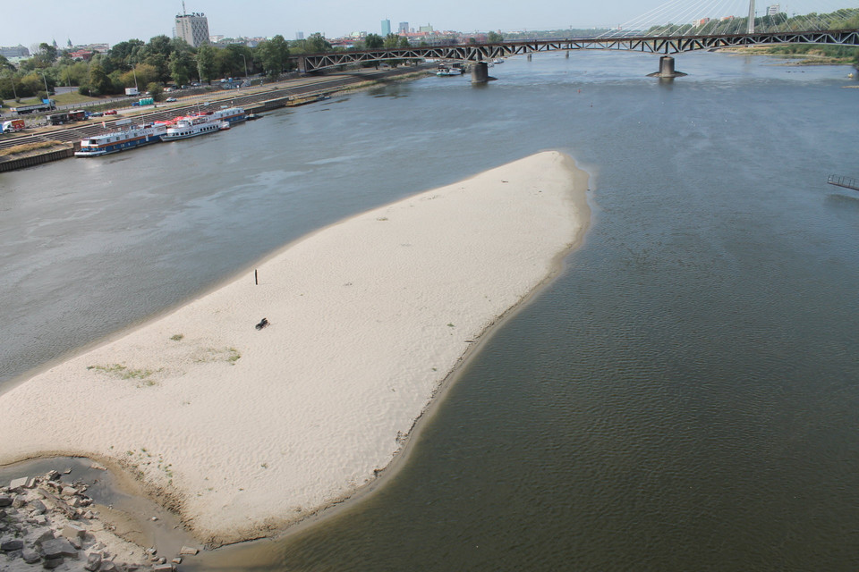 Przy moście Poniatowskiego w Warszawie powstała wyspa