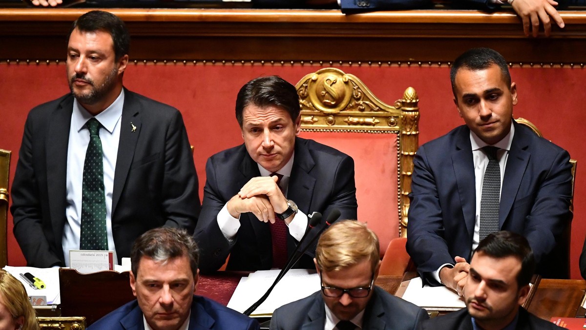 Giuseppe Conte zapowiedział złożenie dymisji