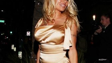 Pamela Anderson na na imprezie promującej autobiografię twórcy "Playboya"