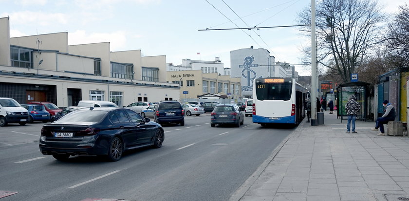 Ważne zmiany przy hali w Gdyni. Będzie przejście z sygnalizacją świetlną!